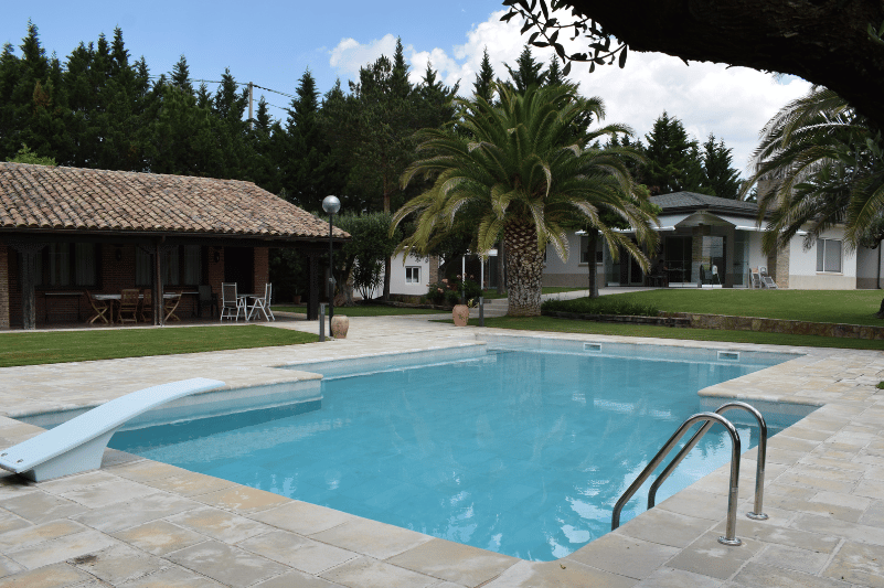 Piscinas de obra